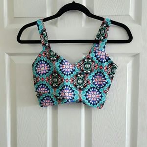 NWT printed crop top